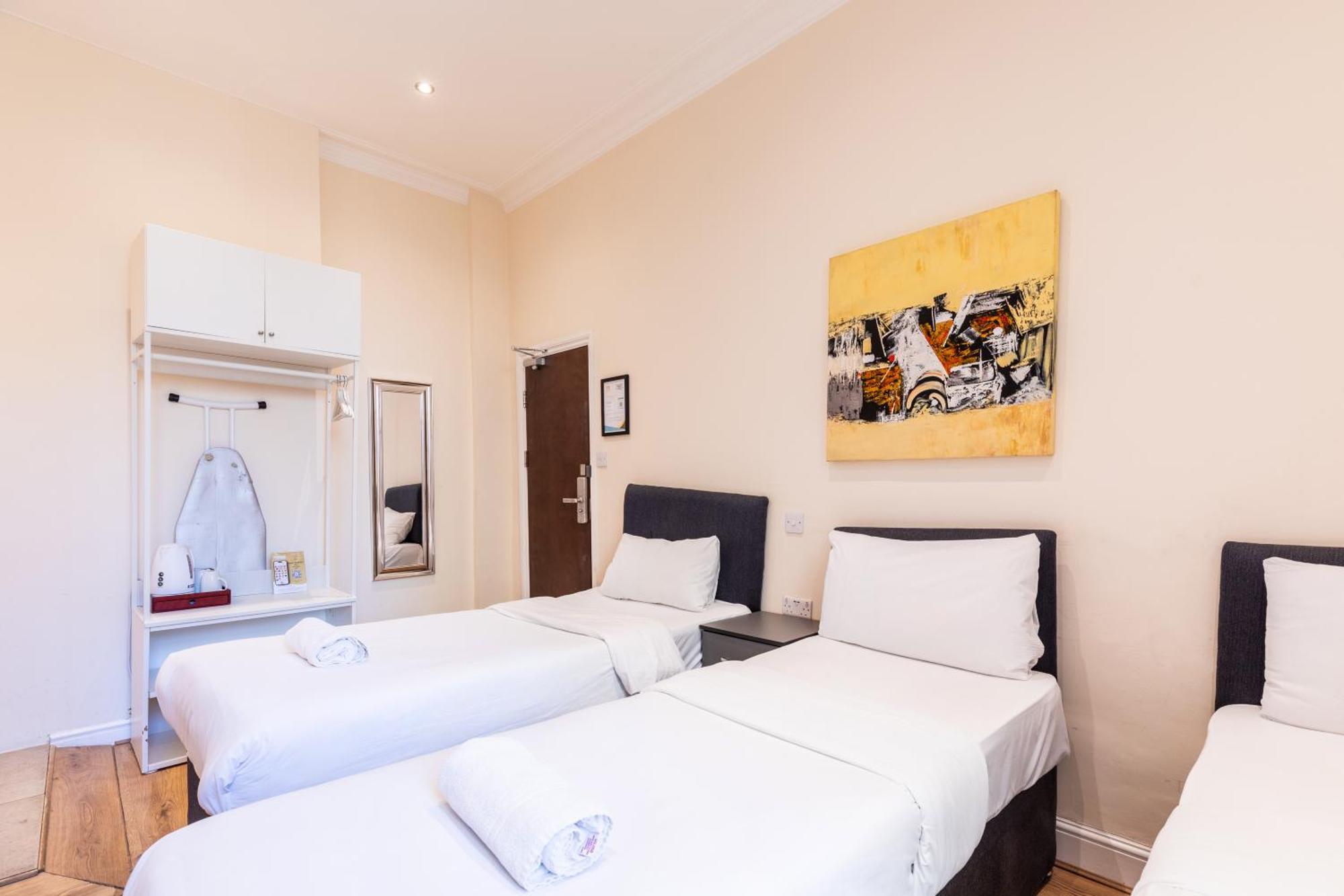 The Chapter Hotels - Hyde Park London Room photo