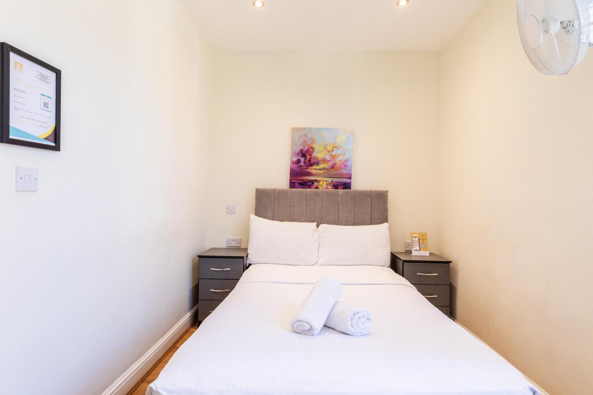 The Chapter Hotels - Hyde Park London Room photo
