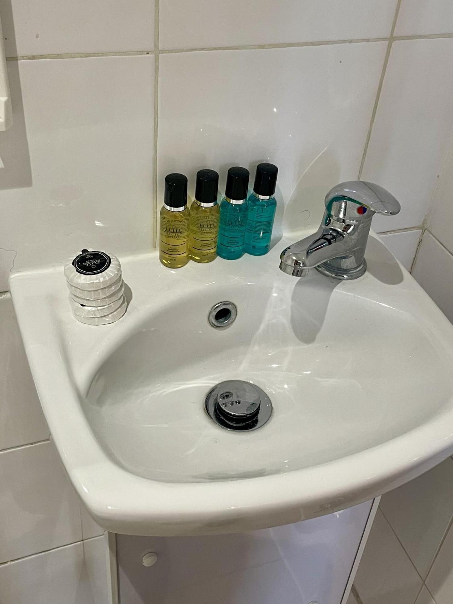 The Chapter Hotels - Hyde Park London Room photo